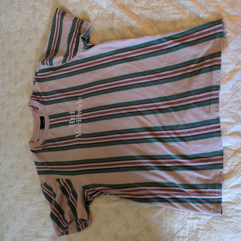 HUF T-shirt